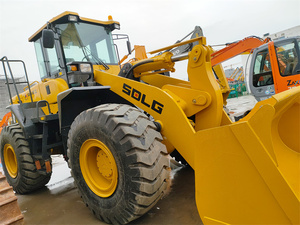 Cargadora de Ruedas Usada SDLG LG956L de 17 Toneladas, de Alto Rendimiento y Larga Duración, para Moldear Terrenos y Paisajes, Dominadora en Múltiples Terrenos - Product Image 3
