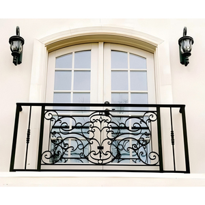 Balcon français en fer forgé en acier de Géorgie Conception de garde-corps Juliet Protéger <span class=keywords><strong>les</strong></span> personnes ou <span class=keywords><strong>les</strong></span> fenêtres - Product Image 1