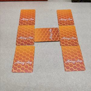 ชุดบอร์ดเกมแบบ Monopoli สำหรับผู้ใหญ่บ้านพลาสติกและโลหะขนาดเล็กออกแบบได้ตามต้องการ - Product Image 6
