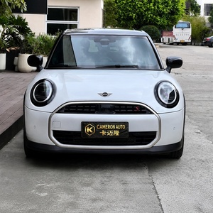 Voiture d'occasion <span class=keywords><strong>MINI</strong></span> <span class=keywords><strong>Cooper</strong></span> S Artist 2.0T essence 2023, berline sportive à traction avant, 14 750 km, vente en gros de voitures d'occasion auprès d'un fournisseur chinois - Product Image 2
