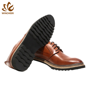 2023 <span class=keywords><strong>cómodos</strong></span> <span class=keywords><strong>zapatos</strong></span> <span class=keywords><strong>de</strong></span> <span class=keywords><strong>vestir</strong></span> <span class=keywords><strong>de</strong></span> cuero <span class=keywords><strong>de</strong></span> vaca para hombres Plantilla <span class=keywords><strong>de</strong></span> fiesta informal <span class=keywords><strong>de</strong></span> negocios antideslizante suministrada por China - Product Image 4