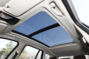 Auto Eléctrico Chino BMW IX3 2026 con Volante a la Izquierda, 540 km de Autonomía, SUV Mediano de Lujo, Fabricado en China - Product Image 5