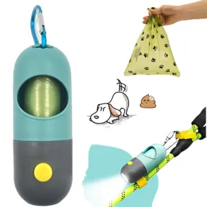 حامل أكياس فضلات الحيوانات الأليفة 2026 مع مصباح يدوي، حامل خارجي للتثبيت على الحائط لتوزيع أكياس فضلات الكلاب مع مصباح يدوي - Product Image 1