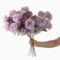 Decoración de Boda con Flores Artificiales en Tono Morado, Flores de Tela de Seda en Morado Claro y Morado Pálido para Salón de Bodas