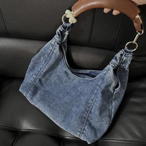 Bolso Tote de Mezclilla para Mujer, Primavera Verano 2024, Bolso de Hombro Casual a la Moda, Color Sólido Suave, Cierre Magnético, para Uso Diario - Product Image 4