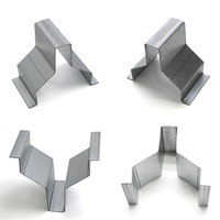 Support de fixation de toit métallique réglable en acier galvanisé pour profil haut de gamme de type Hugger, pour rénovation de toiture