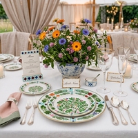 Assiettes de luxe vintage en céramique à feuilles vertes, service de vaisselle en porcelaine à bord doré, assiettes de présentation pour mariage, événement, hôtel et maison