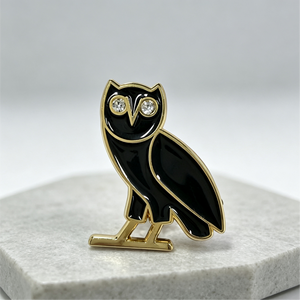Épinglette en émail souple plaquée or avec <span class=keywords><strong>logo</strong></span> personnalisé, motif <span class=keywords><strong>hibou</strong></span> noir minimaliste de haute qualité - Product Image 5