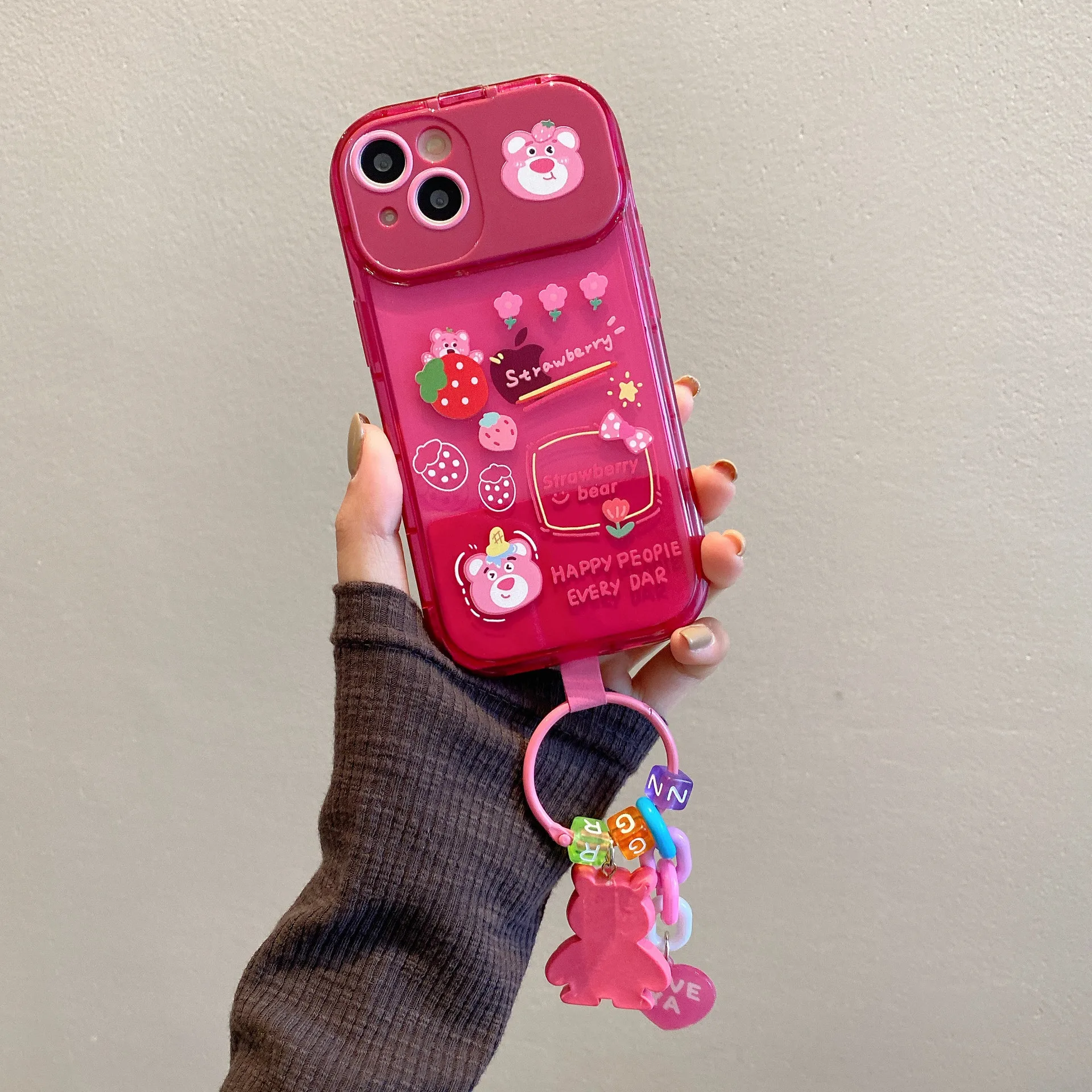 Rosemuse ロゼミューズ　 iPhone case ピンク 14pro quilting iPhone case with lip case – BUNNY APARTMENT
