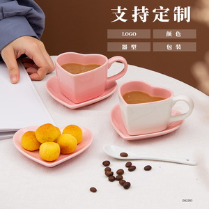 Ensemble tasse et soucoupe à café en céramique en forme de cœur, rose rouge uni, pour le thé de l'après-midi, usage domestique, avec poignée - Product Image 3