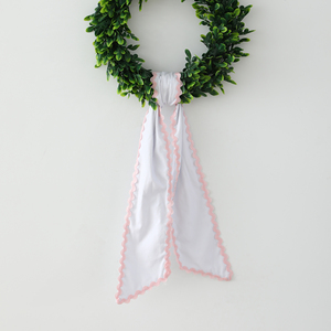 Decorazione Personalizzata per Porta con Ghirlanda e Nastro, Fiocco in Tela Gingham per Celebrazioni Primaverili - Product Image 6