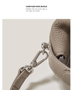Nouveauté Design Élégant Petit <span class=keywords><strong>Sac</strong></span> Bandoulière pour Femmes de Luxe en Cuir Véritable avec Fermeture Éclair, Forme Carrée 3L+ - Product Image 4