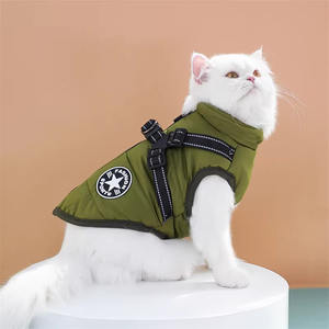 Abrigo de Invierno para Mascotas, de Primera Calidad, Forrado de Felpa Cálida, Impermeable, de Poliéster, Bonito, para Perros y Gatos, con Correa Ajustable, Multicolor, para Interiores y Exteriores - Product Image 3