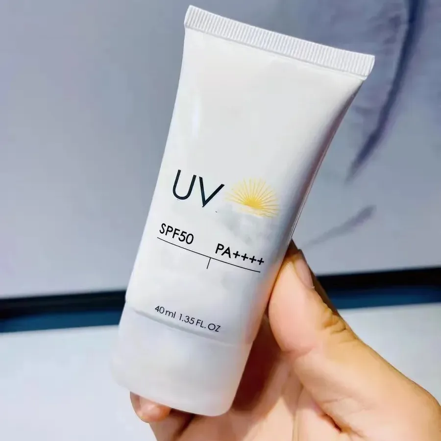 UVA और UBA सन प्रोटेक्शन के साथ चेहरे के लिए VICHY कैपिटल सोलियल फेस सनस्क्रीन SPF 50 एंटी एजिंग सनब्लॉक