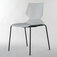 Chaise commerciale empilable en acier moderne, norme ANSI/BIFMA, démontable, durable, écologique, pour hôtels, hôpitaux et villas