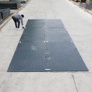 Fabricant professionnel proposant des planches d'accès en <span class=keywords><strong>polyéthylène</strong></span> sur mesure pour la protection du sol sur les chantiers de construction - Product Image 4