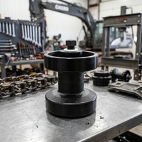 Rouleau inférieur C30R, rouleau de chenille robuste pour transporteur sur chenilles C30R