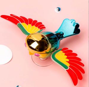 Divertidas alas de pájaro de plástico con temática de la película Frozen, simulación de alas que se agitan, adorno para casco de vehículo eléctrico - Product Image 5