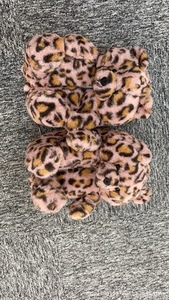 Think 2023 Plush Fur Baby Bear - Sandales tongs confortables pour femmes, intérieur/extérieur, doublure en coton anti-odeur, tendance - Product Image 4