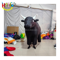 Costume d'animal gonflable de représentation de défilé Costume gonflable noir de taureau de corrida