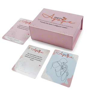 Boîte magnétique rose personnalisée avec impression de cartes de jeu, jeu de cartes pour adultes et couples, design de logo pour vous - Product Image 3