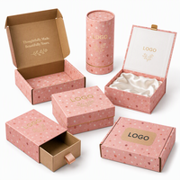Boîte d'expédition en carton ondulé personnalisée, boîte d'emballage pliable en papier kraft pour le commerce électronique, la vente au détail et les cadeaux par abonnement