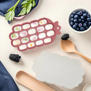 Bac à glaçons pour bébé en silicone de qualité alimentaire non toxique, bonne adhérence, pliable, grande taille, 16 cavités carrées, logo personnalisé 9 - Product Image 1