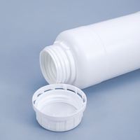 Bouteille ronde blanche en plastique HDPE de 300ml finition mate avec bouchon à vis pour conteneur d'emballage de stockage de liquide