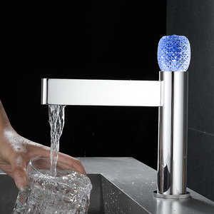 ก๊อกน้ำคริสตัลสำหรับอ่างล้างหน้า, ดีไซน์ทันสมัยก๊อกน้ำห้องเดียวก๊อกน้ำไฟฟ้าพลังน้ำติดหลุมเดียว - Product Image 1