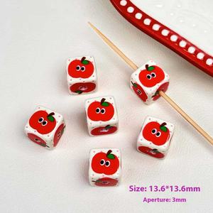 13.6mm dessin animé pomme carré acrylique perles bricolage à la main téléphone portable chaîne acrylique perles pour bijoux accessoires - Product Image 6