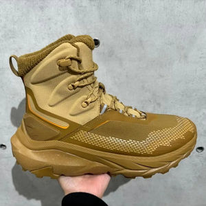 Bottes de randonnée légères et imperméables de la série Hokas, marque de luxe originale, avec semelles antidérapantes, adaptées à un usage décontracté. - Product Image 1