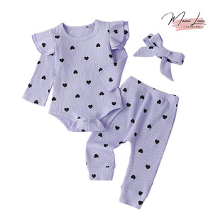 Conjunto <span class=keywords><strong>de</strong></span> Ropa para Bebé Niña Recién Nacida, 3 Piezas, Mono <span class=keywords><strong>de</strong></span> Manga Larga con Volantes y Pantalones, Talla para Bebés <span class=keywords><strong>de</strong></span> 3 a 6 <span class=keywords><strong>Meses</strong></span> - Product Image 1