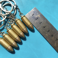 Porte-clés en métal, modèle mini-chargeur de munitions, pendentif style souvenir des vétérans, cadeau pour les passionnés d'armes