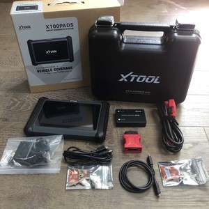 XTOOL X100 PADS Programmeur de clés de voiture Générateur de clés Lecture du code PIN Outil de diagnostic de tous les systèmes Scanner automobile CANFD DOIP FCA V2.0 - Product Image 1