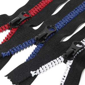 Des prix de gros de qualité supérieure fermeture éclair extrémité colorée Alphabet dents <span class=keywords><strong>Vislon</strong></span> 5 # résine fermeture éclair pour sac à dos sac - Product Image 6