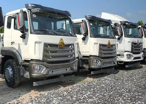 Nouveau moteur HOWO NX camion à benne basculante 8X4 12 pneus CNHTC camion à benne basculante Euro 3 <span class=keywords><strong>Heavy</strong></span> <span class=keywords><strong>Duty</strong></span> NX HOWO camion à benne basculante <span class=keywords><strong>Service</strong></span> à vie - Product Image 3