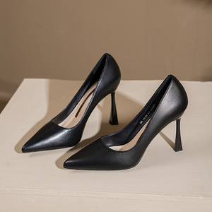 6682-A1 Pointed Toe Stiletto Heel Pumps High Heel 5cm-8cm Leather Lining <b>Rubber</b> Outsole Office Shoes Comfort Gold <b>Edge</b> Trim - Product Image 3