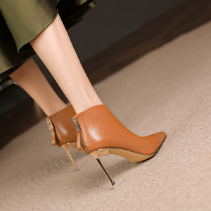 Scarpe da donna invernali con Logo personalizzato stile stile <span class=keywords><strong>marrone</strong></span> tacco alto stivaletti in vera <span class=keywords><strong>pelle</strong></span> di alta qualità stivaletti Sexy - Product Image 5