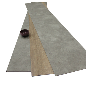 Rouleaux <span class=keywords><strong>de</strong></span> revêtements <span class=keywords><strong>de</strong></span> sol en vinyle PVC antidérapants adhésifs modernes pour usage intérieur - Product Image 1