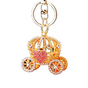 Porte-clés de haute qualité en strass de cristal, chariot de <span class=keywords><strong>Cendrillon</strong></span> et citrouille scintillante, mignon, en métal, breloque pour sacs et clés de voiture pour femmes - Product Image 1