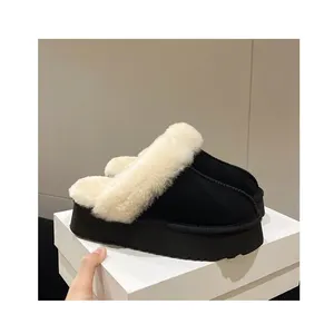 OEM personalizzato pantofola da neve da donna alla moda pantofola in pelliccia spessa suola antiscivolo invernale peluche calde e soffici pantofole da donna