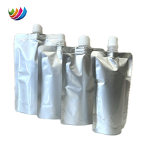 Pochette en plastique design personnalisée 1 litre 1000 ml 500ml 200ml boisson debout en feuille d'aluminium liquide emballage bec pochette sac