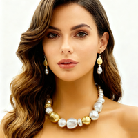 Collier de perles irrégulières en résine acrylique UJBOX, prix d'usine, couleurs mélangées or, argent, marron, style punk, pour mariage, accepte les commandes mixtes