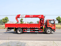 Camion de chantier léger FAW 4x2 avec grue de levage hydraulique de 8 tonnes, grue mobile de construction, grue télescopique
