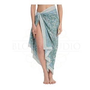 Pareo de algodón con estampado a mano Iceberg Green para mujer, ligero, para cubrir el bikini, ropa de playa de verano - Product Image 5