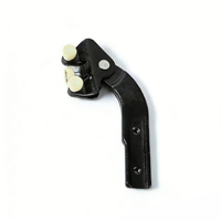 Guide de roulement de porte coulissante inférieure gauche pour Mercedes Vito 639 |   Poulie en métal |   OE 6397601647 6397601747 Ajustement direct