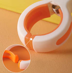 Pinza de plástico grande <span class=keywords><strong>para</strong></span> colgar edredones y ropa, a prueba de viento, <span class=keywords><strong>para</strong></span> el hogar - Product Image 3