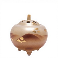 Brûleur d'encens japonais artisanal en porcelaine Kutani de Nipponkodo, motif pivoine Yoshidaya, encens japonais toutes saisons