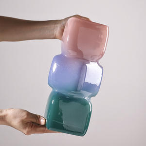 Jarrón Geométrico Cuadrado que Cambia Gradualmente de Color, Decoración de Mesa, Jarrón Hidropónico - Product Image 3