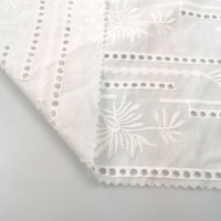 Tissu brodé en coton blanc, motif floral, élégant, pour robe